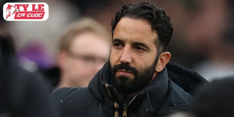 Kết quả sa sút liên tiếp đẩy Amorim vào tâm bão chỉ trích