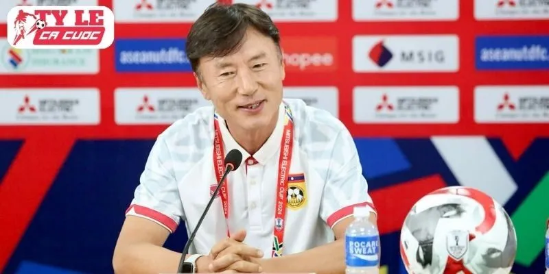 Phát ngôn sau trận thua 1-4 thổi bùng căng thẳng tại SEA Games