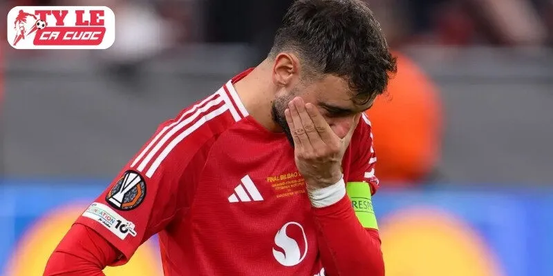 Vai trò thủ lĩnh mờ nhạt dần khi cảm xúc lấn át